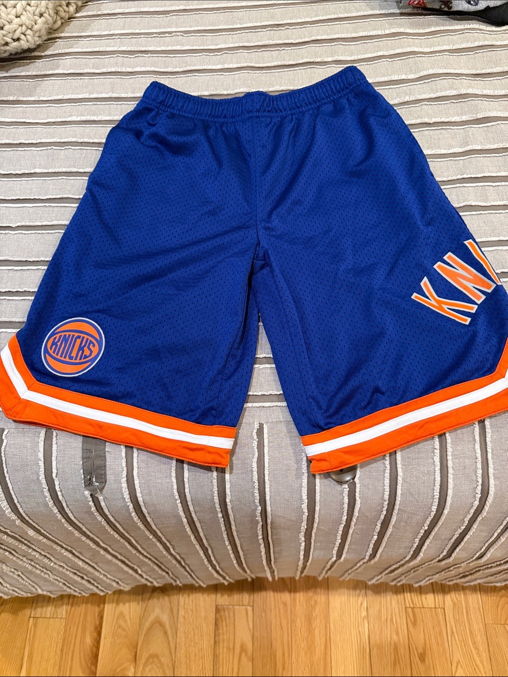 Boys SZ M 10/12 NBA NY KNICKS Blue & Orange Kids Basketball Shorts